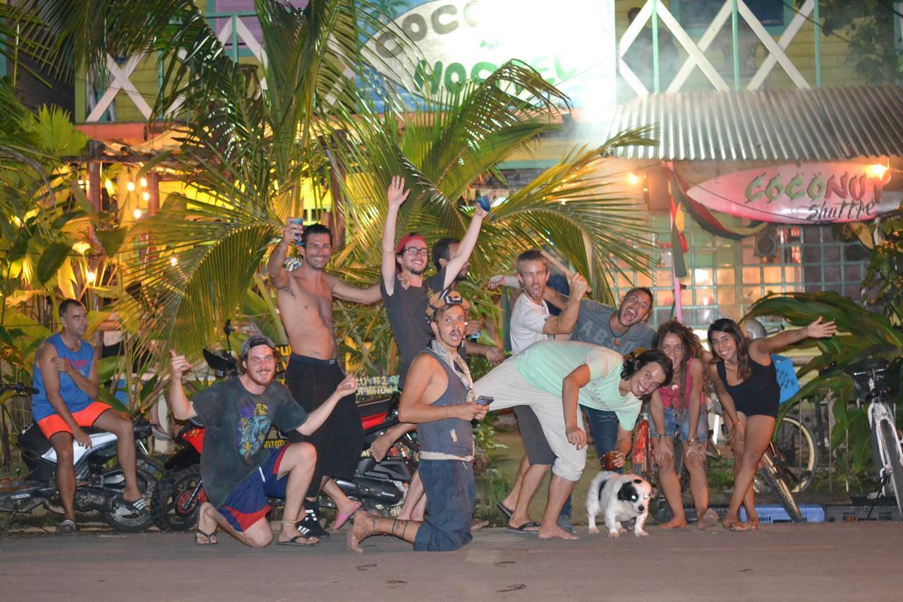Coconut Hostel Bocas Town المظهر الخارجي الصورة