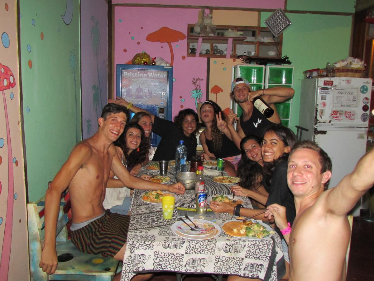 Coconut Hostel Bocas Town المظهر الخارجي الصورة