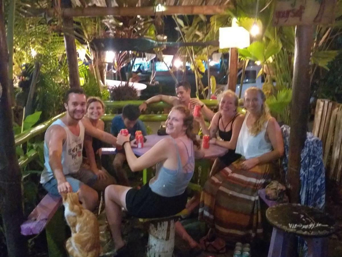 Coconut Hostel Bocas Town المظهر الخارجي الصورة